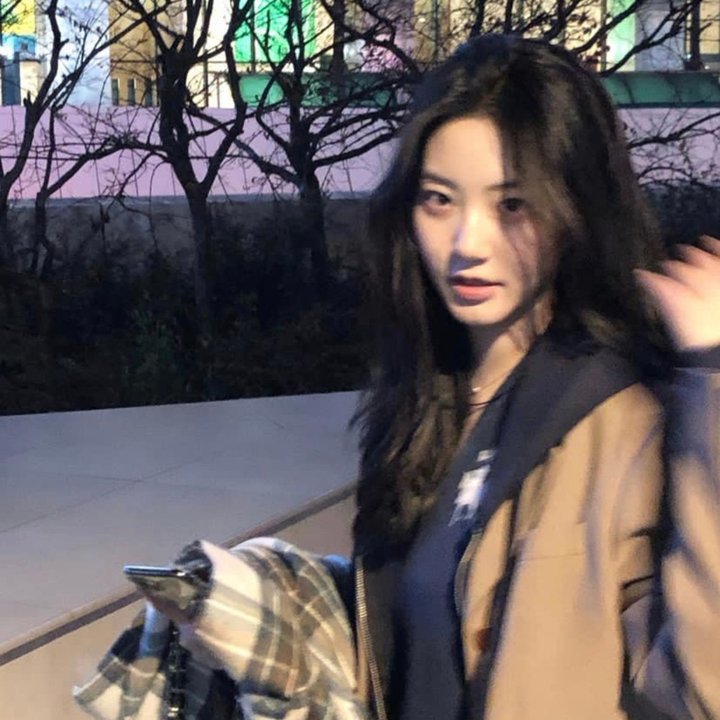 他